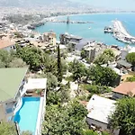 Alanya Castle Apartment - Adult Only