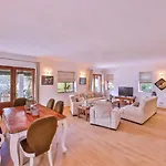 Villa Sarpedon