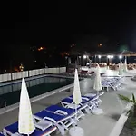 Apollon Hotel