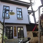 Sultan Pension