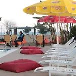 Volkii Hotel