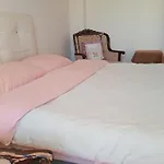 Be My Guest - Homestay Apartments Guest Houses Sleeping Rooms