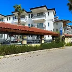 Adora Side Apart Hotel