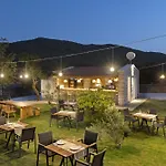 Kairos Hotel