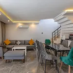 Near By The Land Of Legend'S, Villa Euphoria