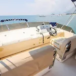 Luxer Holiday