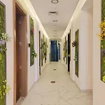 5 Star Facilities/Walking Distance To Amenities And The Beach