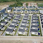 Antalya Belek'Te Oezel Havuzlu Villa Sitesi