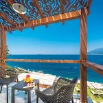 Mandalina Suites (Adults Only)