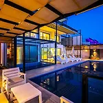Posthane Villa