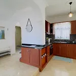 Cozy 4Br Villa With Pool In Kadriyebelek