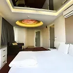 Is Hotel