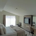 Seatown Hotel