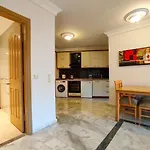 07 Group Hotel
