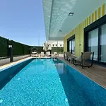 6 Yatak Odali Ultra Lueks Yeni Villa Belek