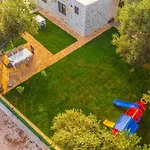 Villa Hayit