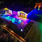 Villa Sirin, Caykoey