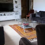 Ecenaz Apart