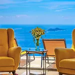 Eco Villa Royal View