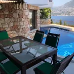 Villa Zeyno
