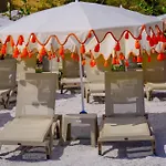 Feniks Hotel