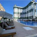 Serenity Residence Luxury