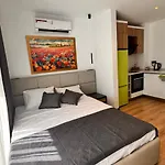 Lionyx Home&Suites