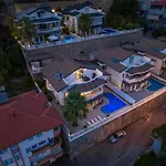 Villa Mit Einzigartigem Ausblick