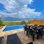 Villa Mios