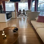 Havuzlu Bahceli Villa
