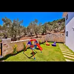 Villa Simurg