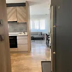 Leos Apartments Apart3