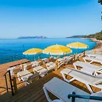 Sardunya Otel Arka Bina