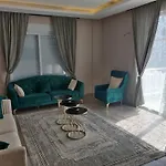 Fully Equipped 3 Bed Apartment