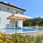 3 Bedroom Villa With Private Pool