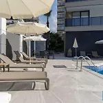 Modern Brand New Apartment With Pool & Cleopatra Beach