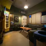 Berlin Hostel & Street