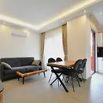 0027 Cozy Town 1-Bedroom Apartment Near The Sea In Mahmutlar, Alanya