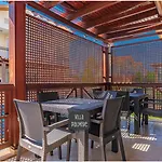 Villa Palmiye, Sleeps 10, Swimming Pool, Antalya