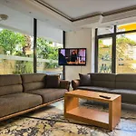 Casa Cleo Suit Hotel