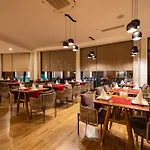 Side Moon Palace Hotel