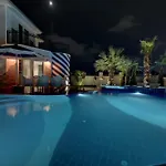 Red Premium Vip// Custom Design Villa With Turkish Bbq+Prvt Swmg Pool