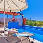 Uzumlu Village 2 Bedroom Villa 3940