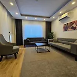 New Flat&Large Living Space 2-3 Near By Lara Beach