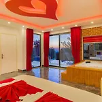 Uzumlu Village 1 Bedroom Villa 6250
