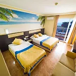 First Class Hotel