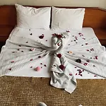 Best Life Apart Hotel