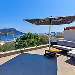 Kalkan 3 Bedroom Villa 3124