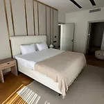 Royal Garden 7 Villas