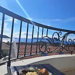 Centrally Located Apartment
